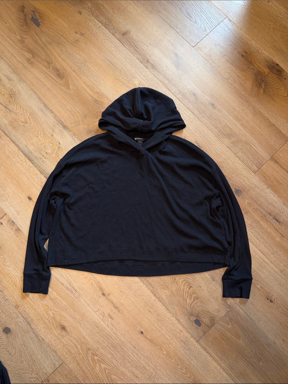 Athleta Women's Black Cropped Hoodie - Lightweight Pullover ribbed size large